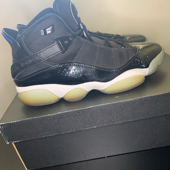 Men’s Jordan’s size 9 - Picture 4 of 8